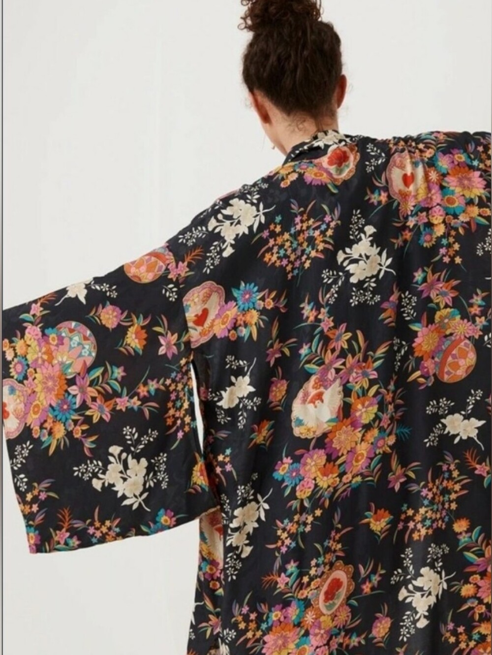 Spell~ Leo Maxi Robe - Picture 7 of 14